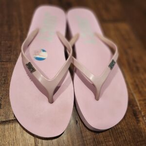 Juicy Couture Pink Sandals Minimalist Thong Design Size 9.5